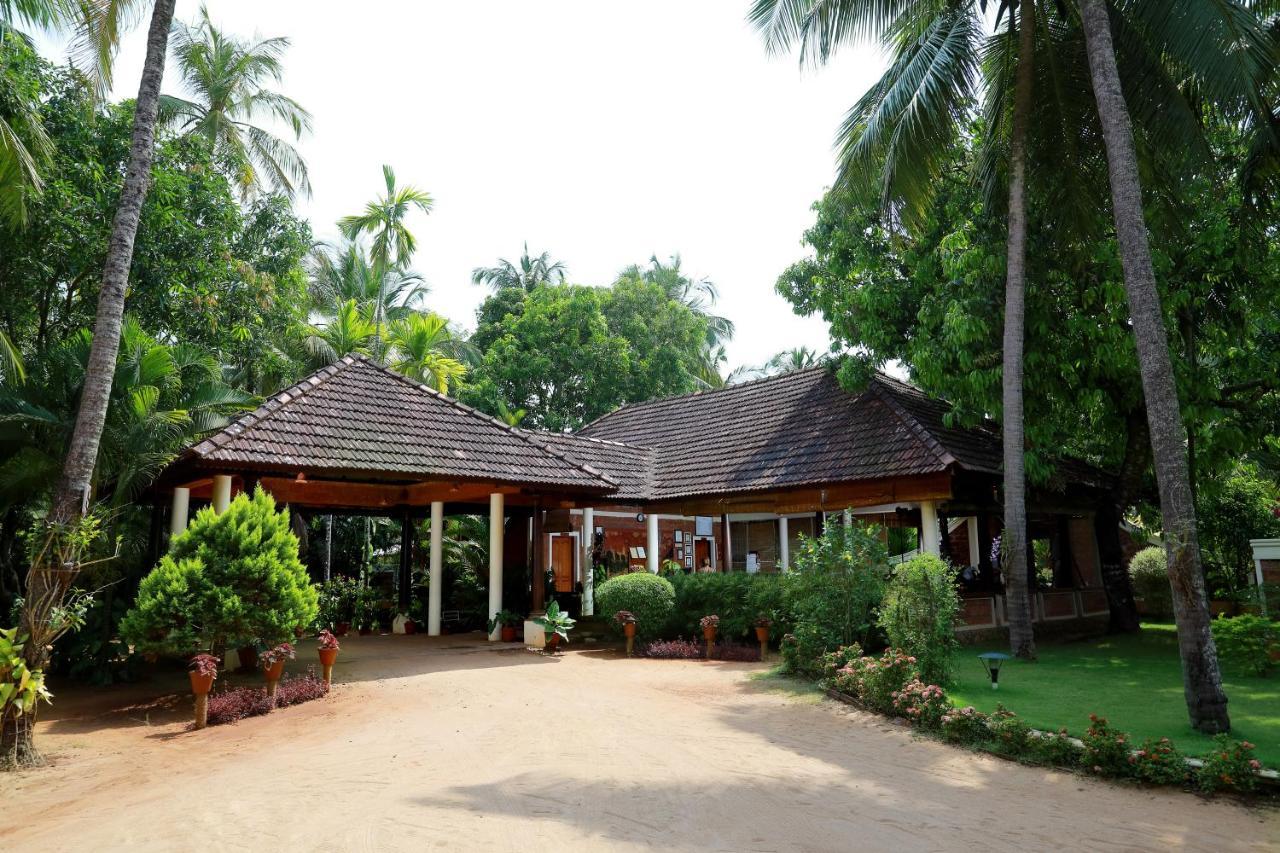 The Nattika Beach Resort Thrissur Exteriér fotografie